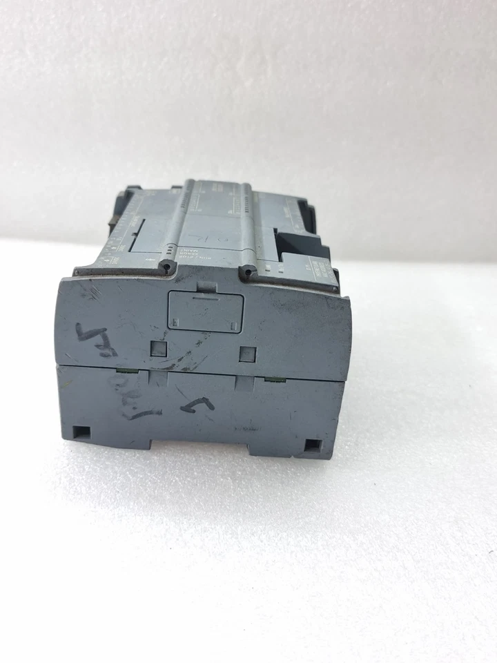 SIEMENS S7-1200 6ES7 214-1HG31-0XB0 CPU 1214C DC/DC/RLY (USED WORKING)